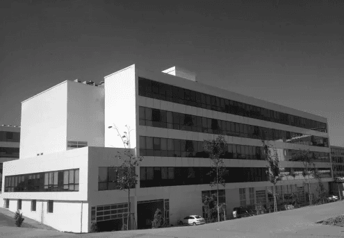 alarge_building_
